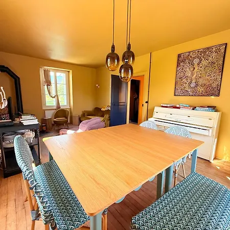 Holiday home L,echappee Belle