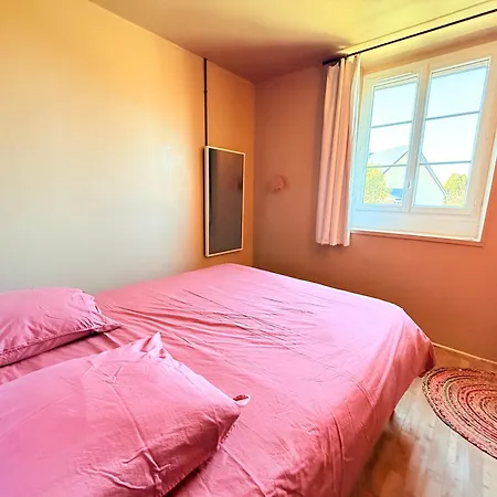 Holiday home L,echappee Belle *