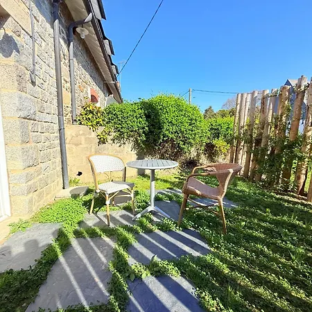Holiday home L,echappee Belle *